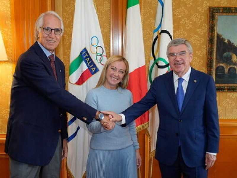 Asse Draghi-Meloni sull'energia. Sul governo è scontro sui ministeri tecnici