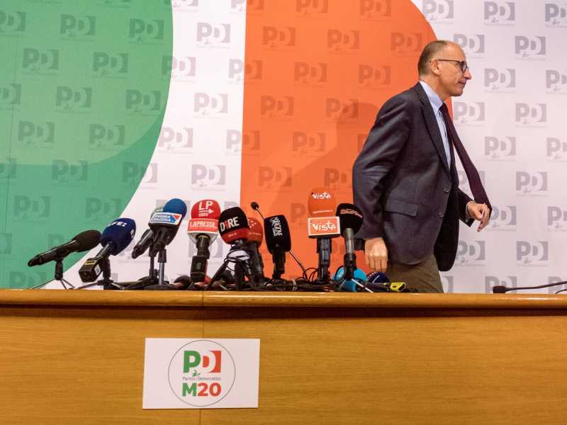 Il Pd va in bianco. Orlando evoca la rottura, Bonaccini pronto a candidarsi. Letta tentenna