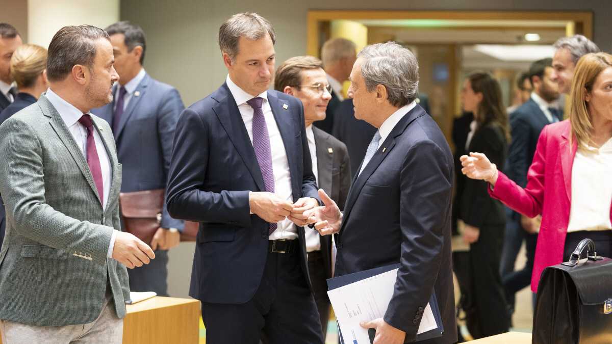 Immagine di Tra tensioni e promesse il vertice Ue raggiunge un accordo (minimo) sull'energia