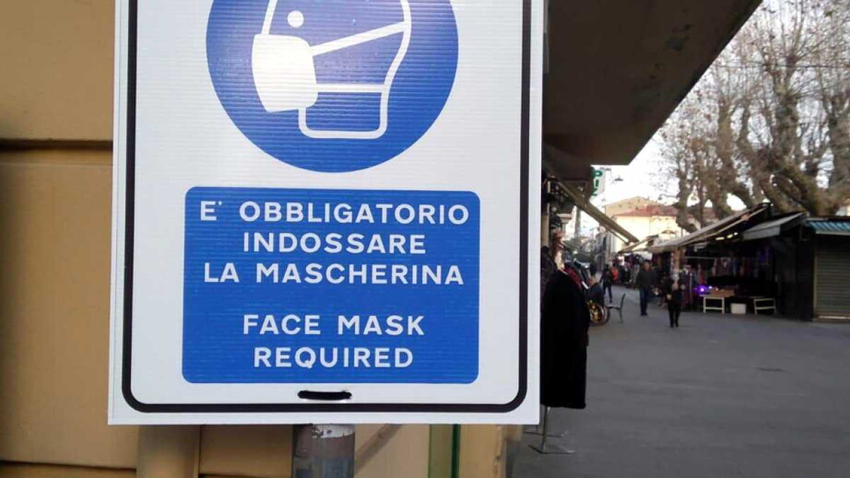 Immagine di "Possibili nuove restrizioni per Covid". Ma poi il ministero della Salute fa dietrofront