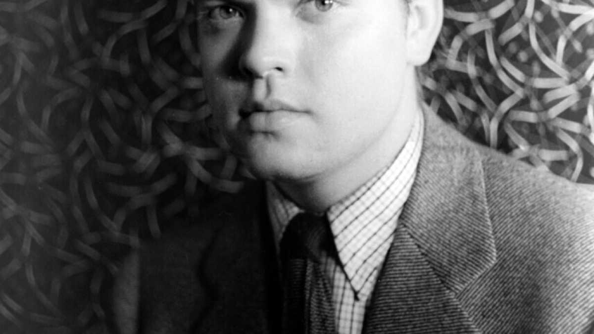 Immagine di Un regista italiano a Hollywood con un film religioso: è il divertissement riscoperto di Orson Welles