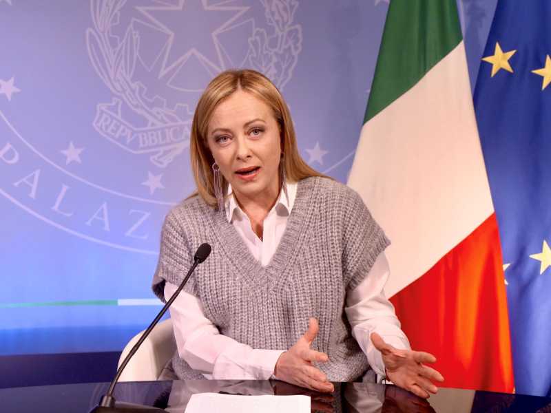 Meloni alle imprese: "Il governo ha la porta aperta", Bonomi ribatte: “Serietà sul cuneo fiscale”