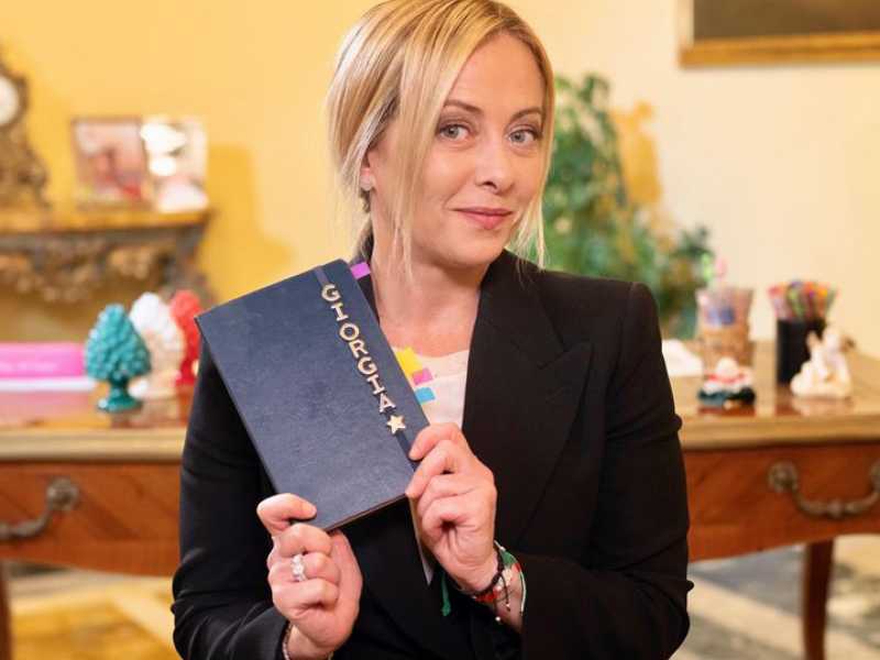 Perché è ora che Meloni dica addio alla Giorgia leader d'opposizione (vale pure su Bankitalia)
