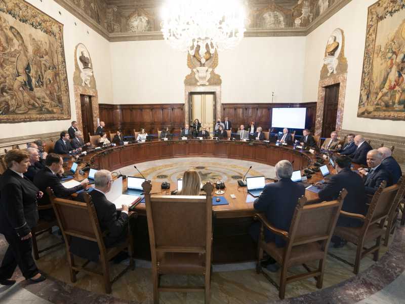 Salvini fa il premier per 90 minuti. Ma sulla Manovra è ancora impasse