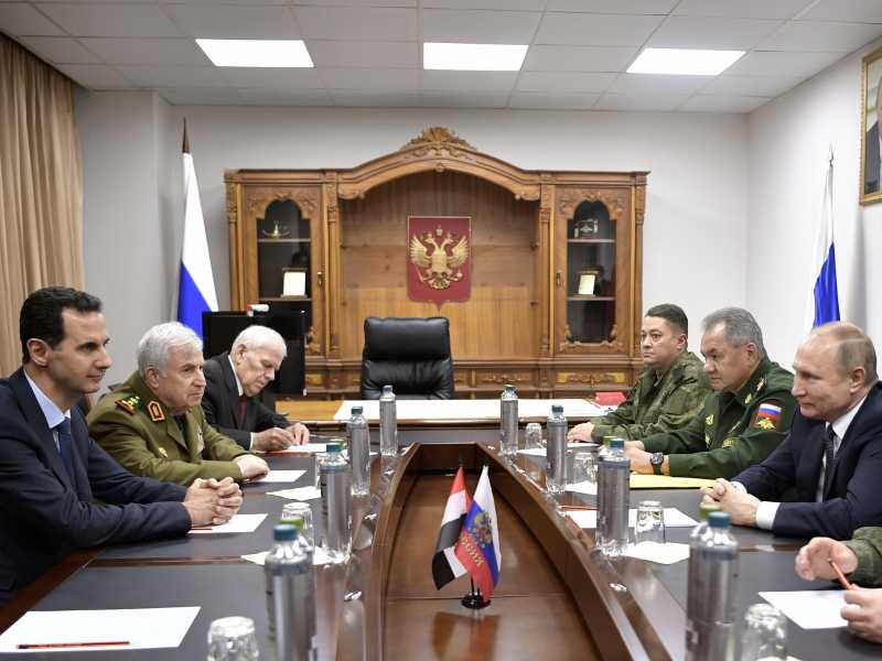 Un vertice del 2020 fra Assad e Putin a Damasco (foto LaPresse)