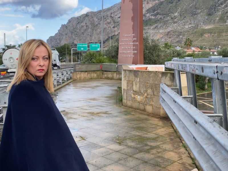 Messina Denaro, Meloni sobria a Palermo e polemica a Roma con le opposizioni