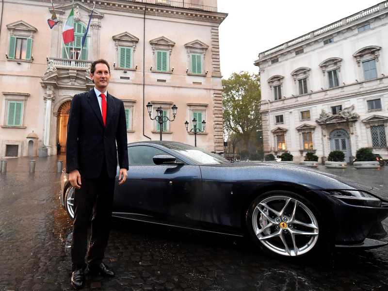 John Elkann alla presentazione della Ferrari "Roma" nel 2019 (Ansa)
