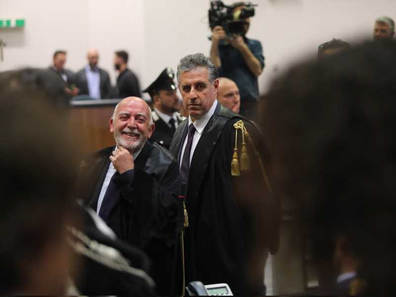 &nbsp;Vittorio Teresi e&nbsp;Nino Di Matteo durante il processo trattativa stato-mafia (Ansa)