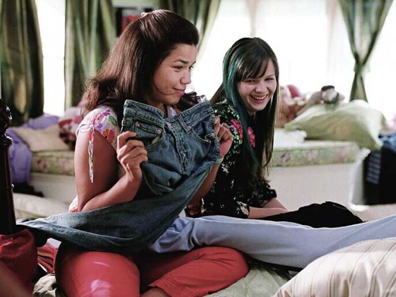 America Ferrera in Quattro amiche e un paio di jeans, film del 2005 diretto da Ken Kwapis&nbsp;<br />