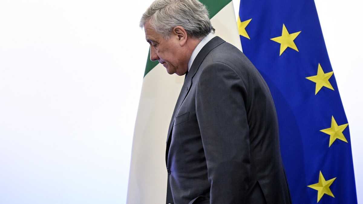 Immagine di Tajani: "Sull'Ucraina siamo in prima linea". E il governo ragiona sul settimo decreto armi