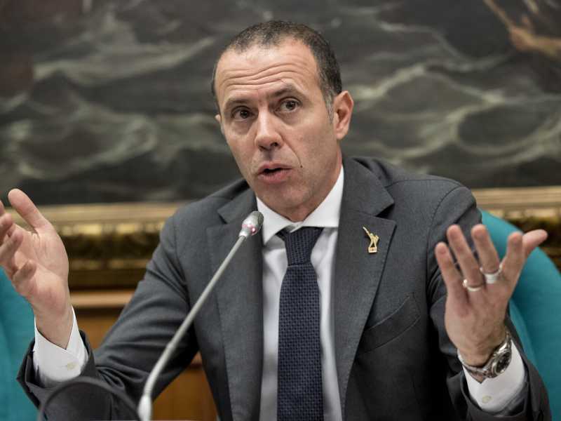 "Cara Meloni, serve una riflessione sull'Ucraina: siamo ostaggi della propaganda bellicista". Parla il leghista Romeo