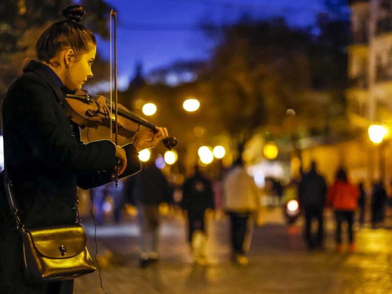Vita quotidiana a Odessa (Ansa) 