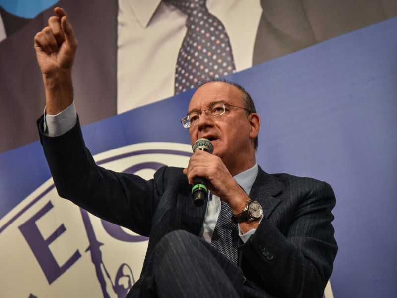 Il surreale antifascismo pro-foibe che ignora le minacce al ministro Valditara