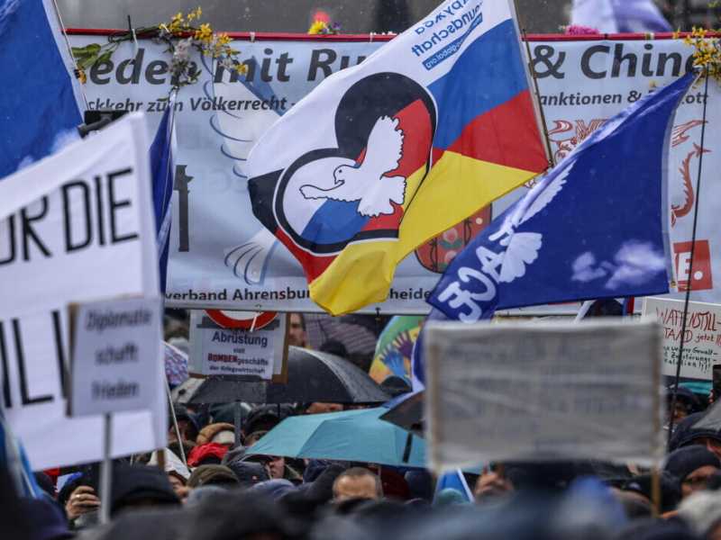 Foto di Hannibal Hanschke, via Ansa <br />