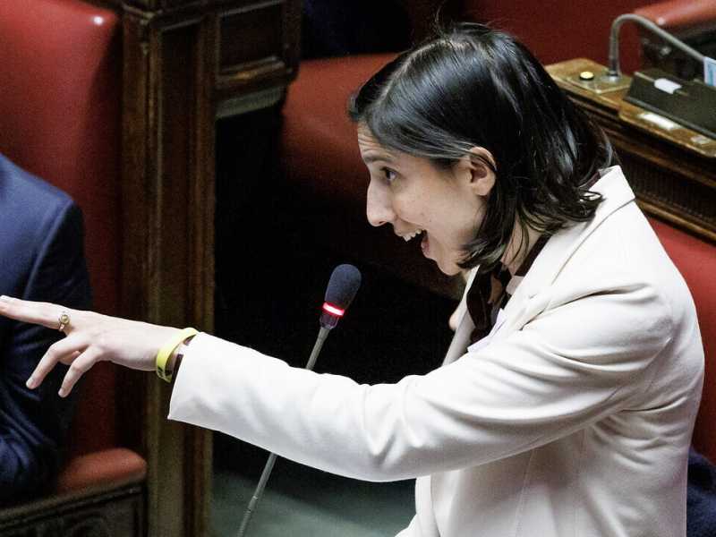 "Basta cacicchi. Viva la scutuliata di Schlein". Parla Mirello Crisafulli, ex cacicco uno