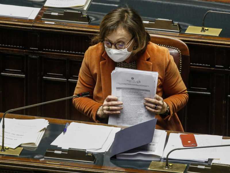 Il consiglio di Zampa a Schlein: “Guai a fare i radicali per forza e basta logiche correntizie”