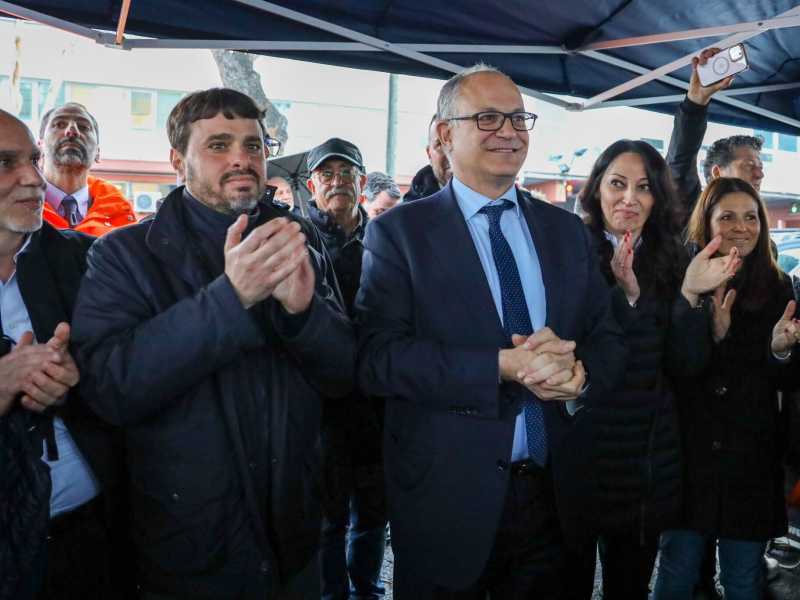 Gualtieri a Rocca Cencia esulta: "Ora qui basta rifiuti"