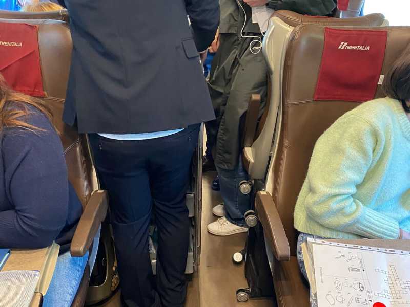 Elly Schlein in viaggio verso Bologna (Foto di Simone Canettieri)<br />