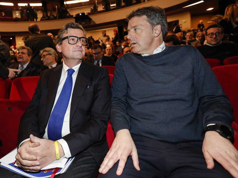 Lo strano caso Renzi-Calenda: prove di divorzio senza matrimonio