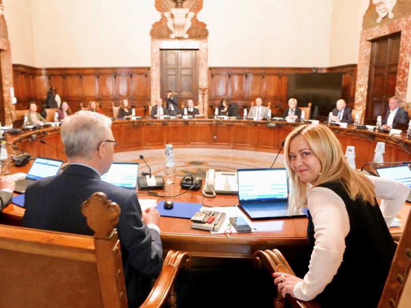  Foto Ansa