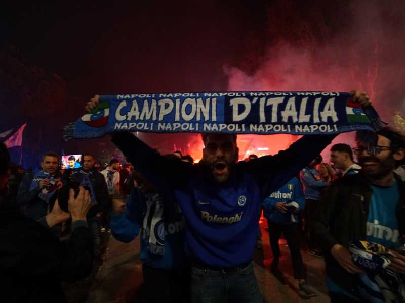 Dalla A di "Anema e Core" alla Z di Zona azzurra: dizionario dello scudetto del Napoli