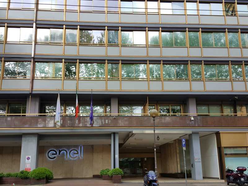La sede centrale dell'Enel a Roma (Wikipedia)
