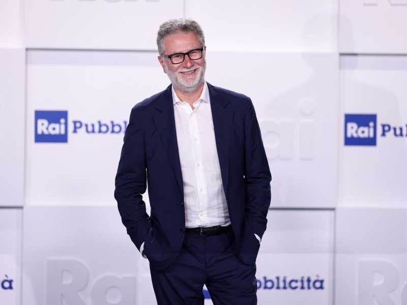 Scalpo da esibire, martire da santificare. Fazio è il dramma perfetto