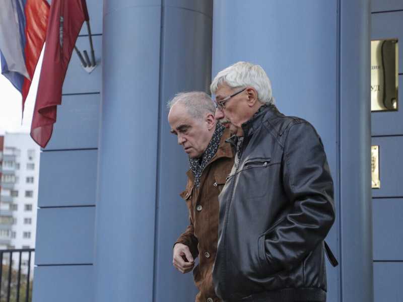 Oleg Orlov (a destra). Foto LaPresse&nbsp;<br />