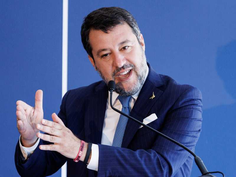 Salvini d'oro: Ponte sullo Stretto, sud, Ppe. Il partito è con lui (e pure Luca Morisi)