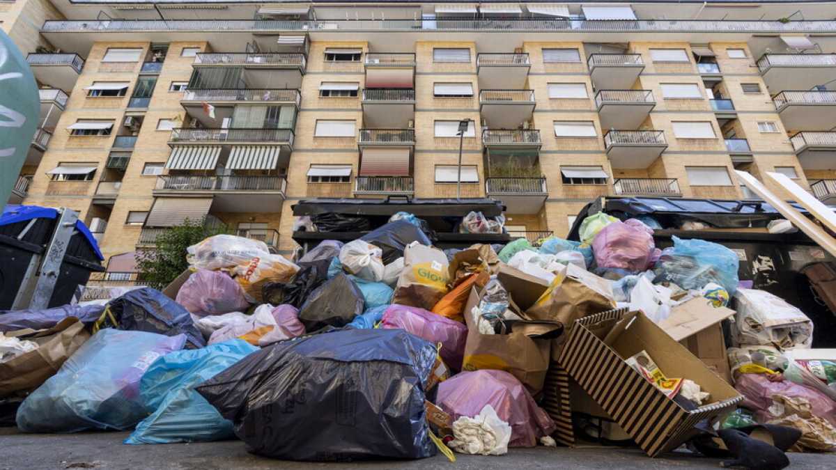 Immagine di Le due grane di Gualtieri: i rifiuti e la Cgil. E sul termovalorizzatore sindacato e sinistra si compattano