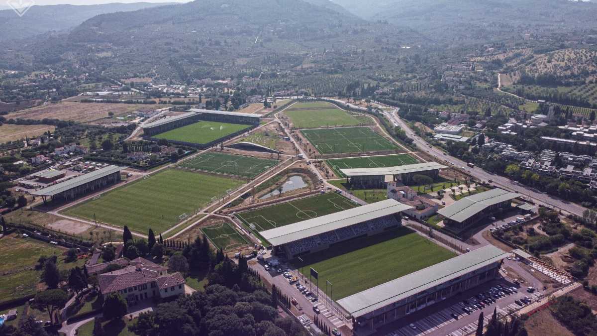 Immagine di Aspettando la Serie A la Fiorentina ha quasi battuto la burocrazia italiana