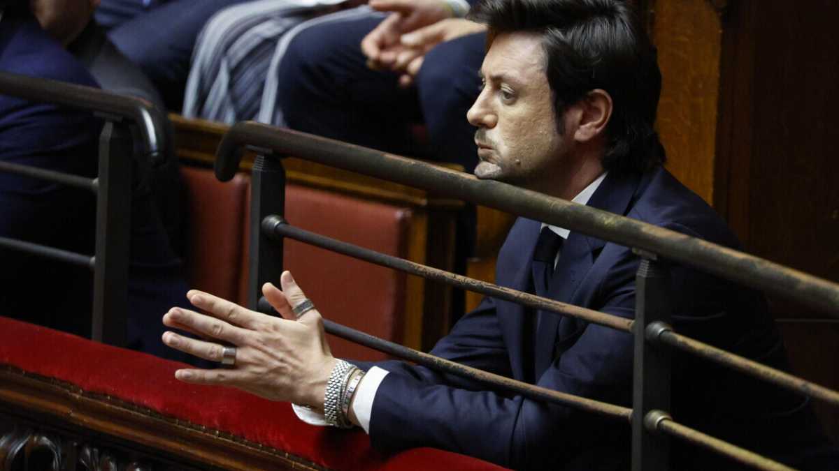 Immagine di Giambruno non può dire allo sciocco ministro tedesco quel che merita?