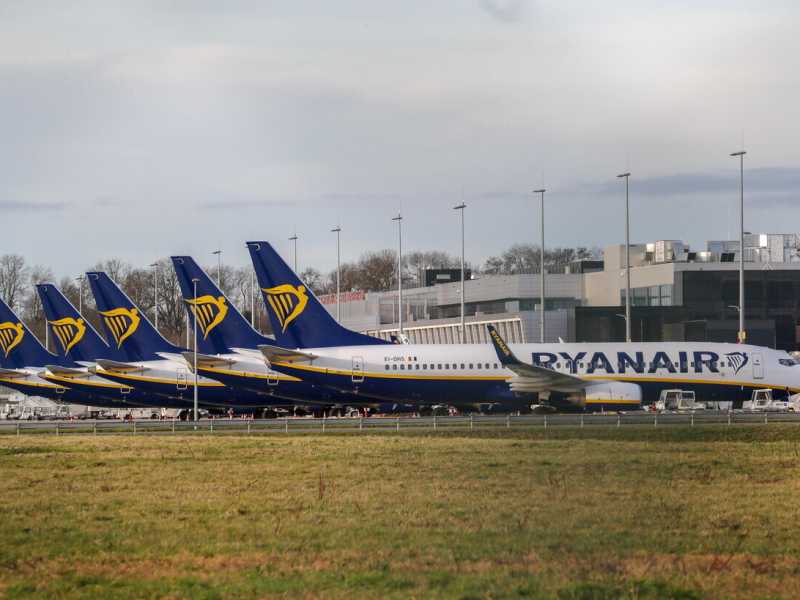 Il presidente di Enac sostiene il governo sul calmiere al prezzo dei voli: "Il ceo di Ryanair si calmi"