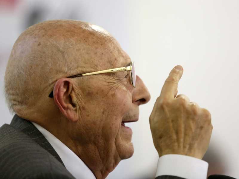 "Meloni vive da assediata. La tassa sulle banche è un pugno agli italiani". Parla Cassese