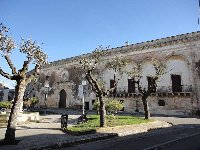Palazzo Bacile, Spongano (Wikipedia)&nbsp;<br />
