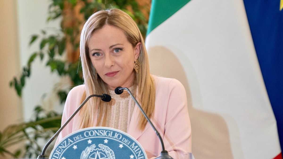 Immagine di Il piano di Meloni: rinviare la riforma della giustizia e giocarsi tutto con un referendum sul premierato