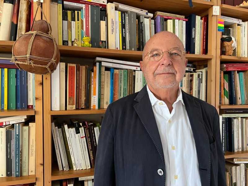 Marino Niola: “L’Occidente la smetta con quest’insopportabile mea culpa”