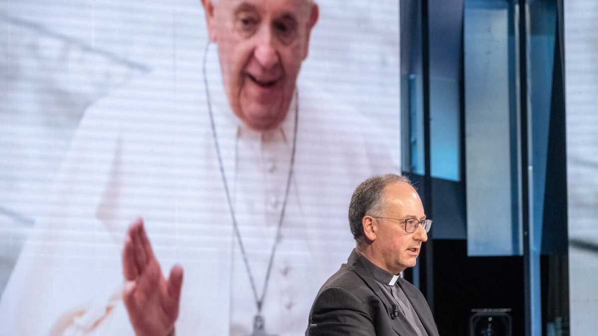 Immagine di Quel che Spadaro dimentica sul Papa e sulla guerra in Ucraina