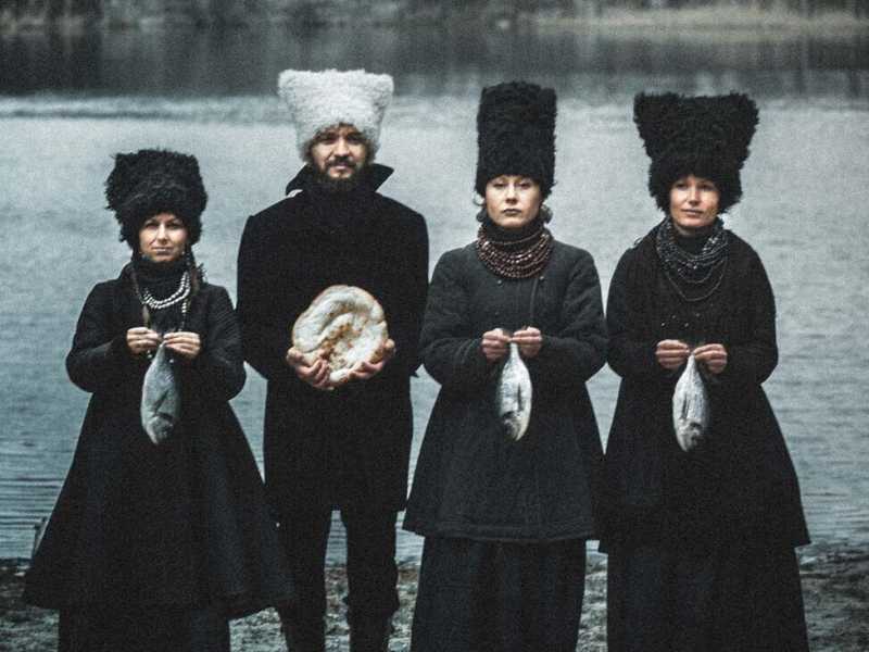 “Suoniamo per preservare la nostra identità”, ci dice la band di Kyiv DakhaBrakha