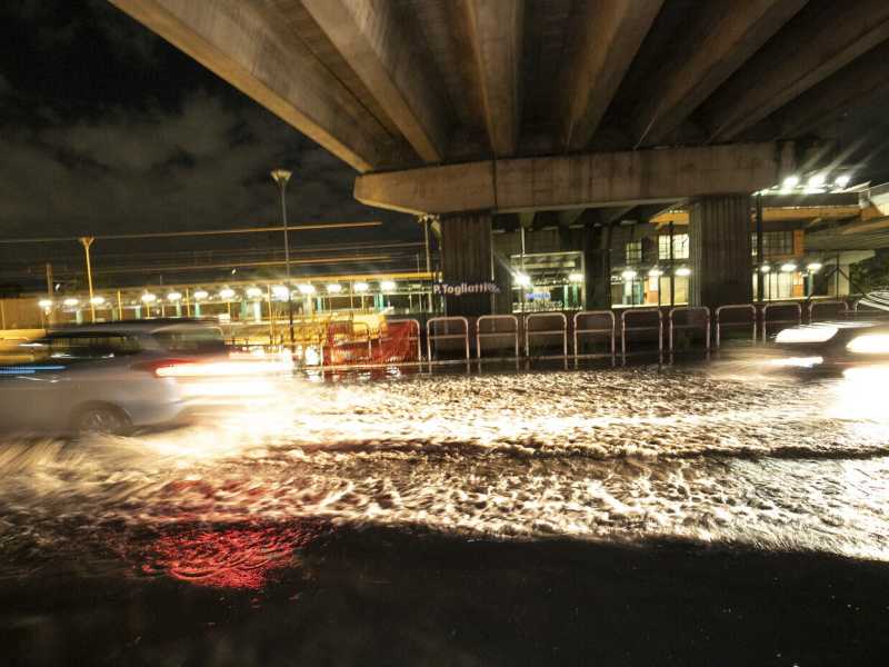 Viale Palmiro Togliatti, dove ogni notte è apocalisse
