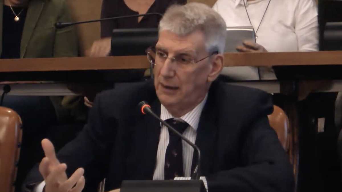 Immagine di La necessità di un vero riformismo. Intervista al nuovo direttore della rivista il Mulino, Paolo Pombeni