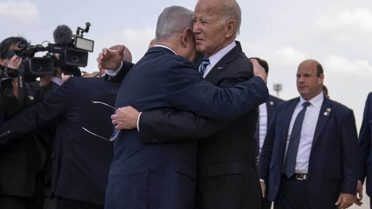 Immagine di Biden rilancia l’alleanza delle democrazie con un abbraccio largo a Israele e all’Ucraina