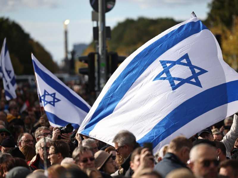 L'antisemitismo: un pregiudizio e la teoria del complotto