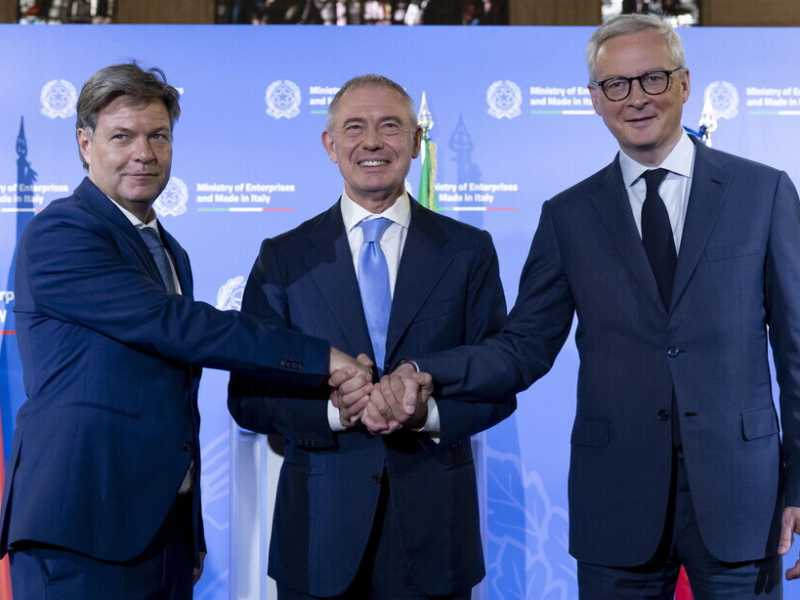 &nbsp;Robert Habeck, Adolfo Urso e Bruno Le Maire - Foto Ansa&nbsp;