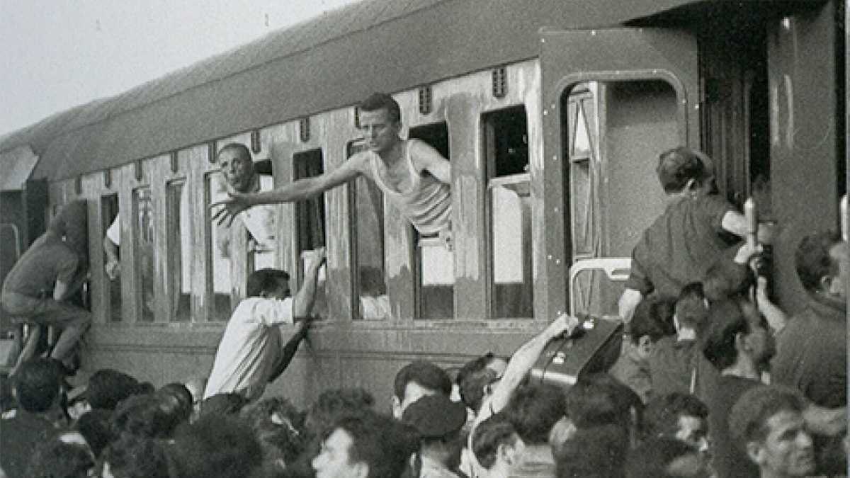 Immagine di Il treno di Orsi arriva da sud: esposte a Brescia le opere del fotoreporter mancato due anni fa