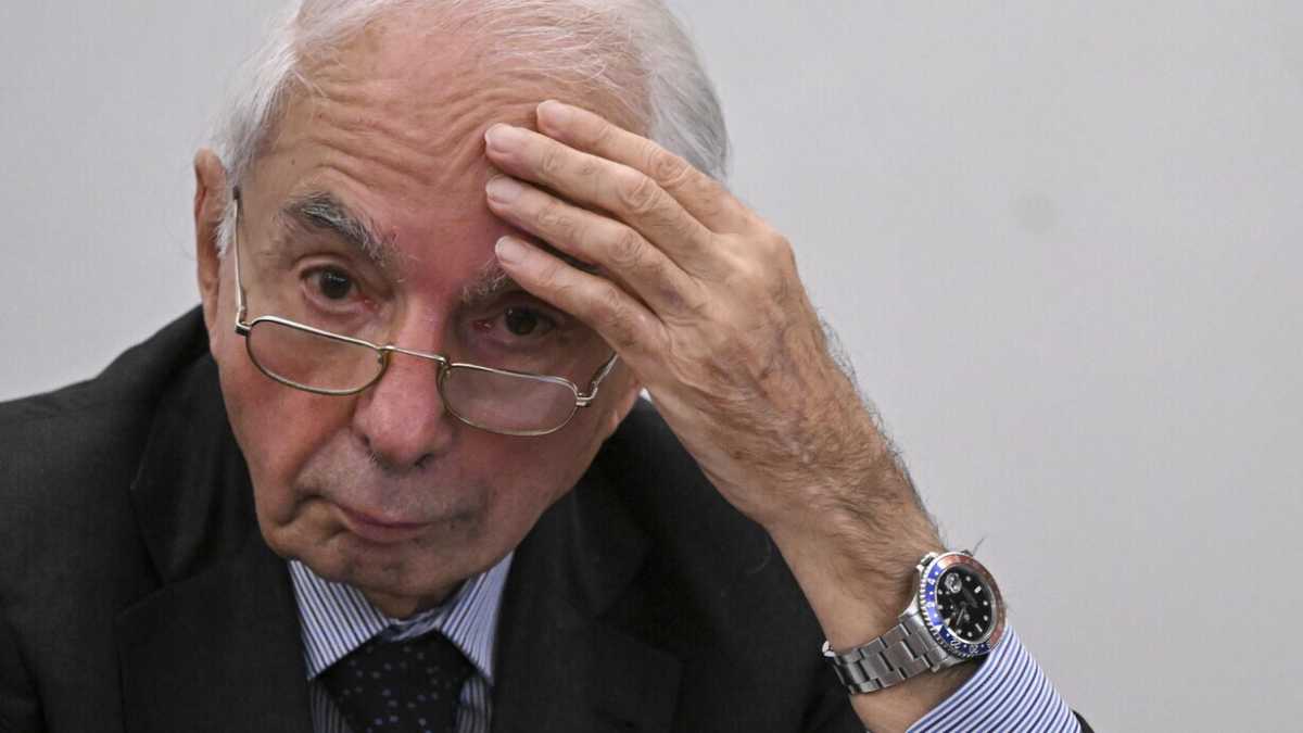 Immagine di L'annuncio di Amato: "Lascio la commissione algoritmi"