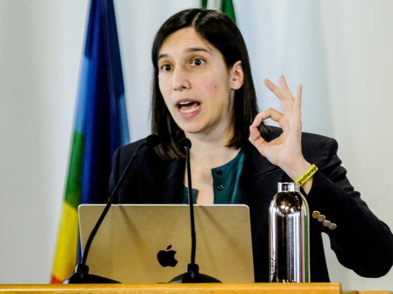 Perché Elly Schlein è Enrico Ghezzi