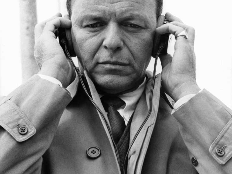 Frank Sinatra in una scena del film "The Naked Runner", 1967. (Warner Brothers/Getty Images)&nbsp;<br />