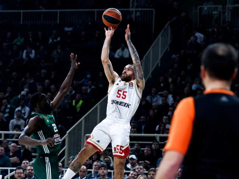Mike James con la canotta dell'AS Monaco (foto Epa, via Ansa)&nbsp;<br />