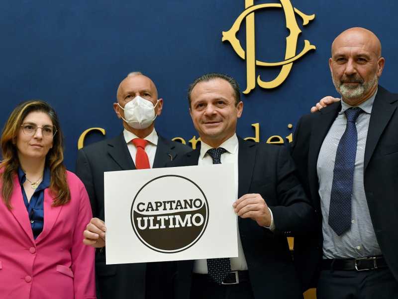 Capitano Ultimo, l'ex ministro Castelli e i leghisti delusi: la lista di Cateno De Luca per l'Europa